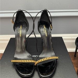 Saint Laurent Black Heels with Gold Chain
